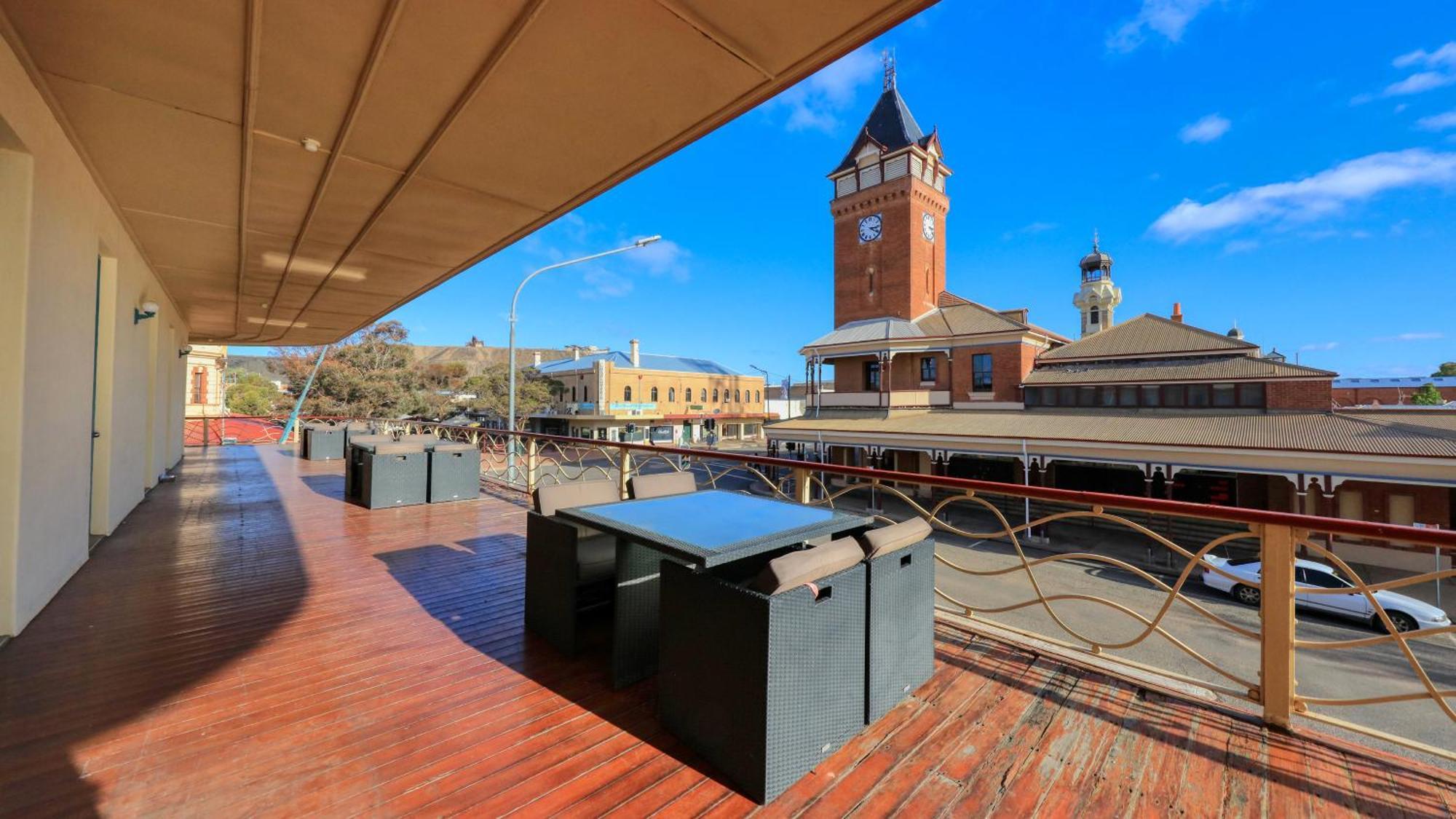 Royal Exchange Hotel Broken Hill Exteriör bild